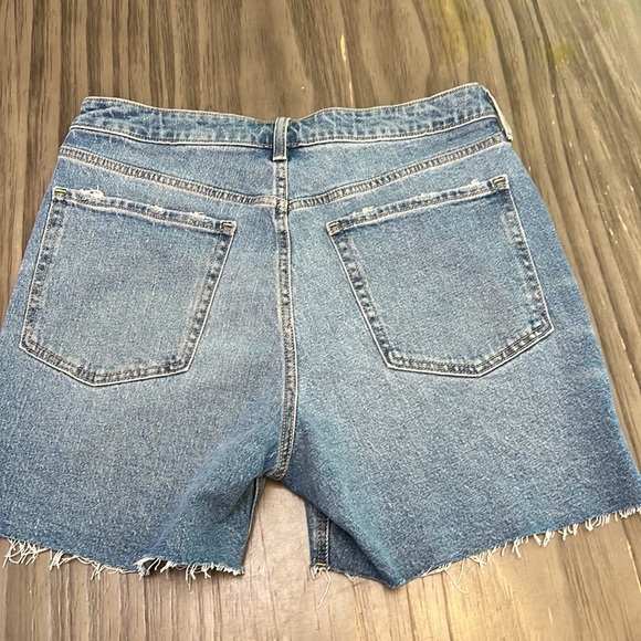HIGH RISE STRAIGHT OLD NAVY JEAN SHORTS 12 - Picture 8 of 12